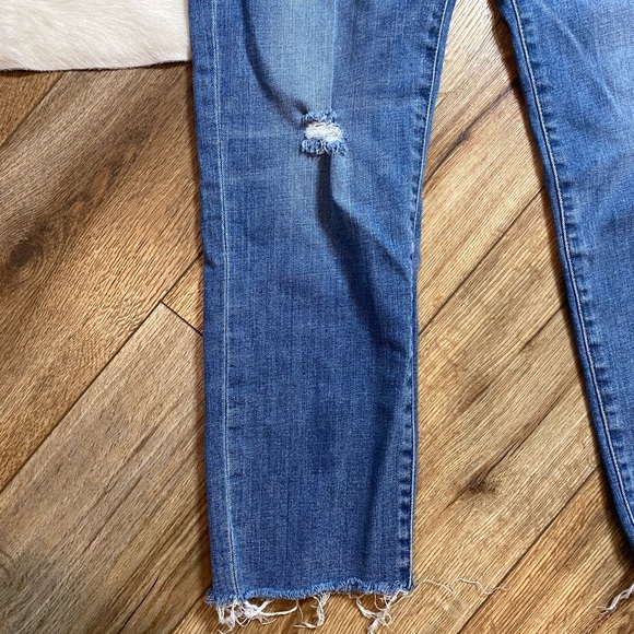 Frye distressed jeans medium blue wash - Picture 2 of 11